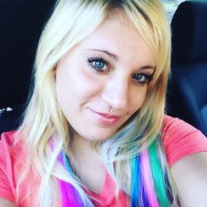 Meet your Posher, Wendy